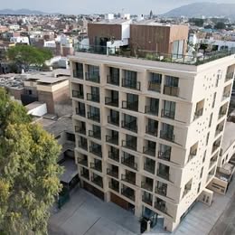 BARRANCO:Alquilo idepartamento de ESTRENO de 42 m2 con 1 dormitorio frente a PARQUE