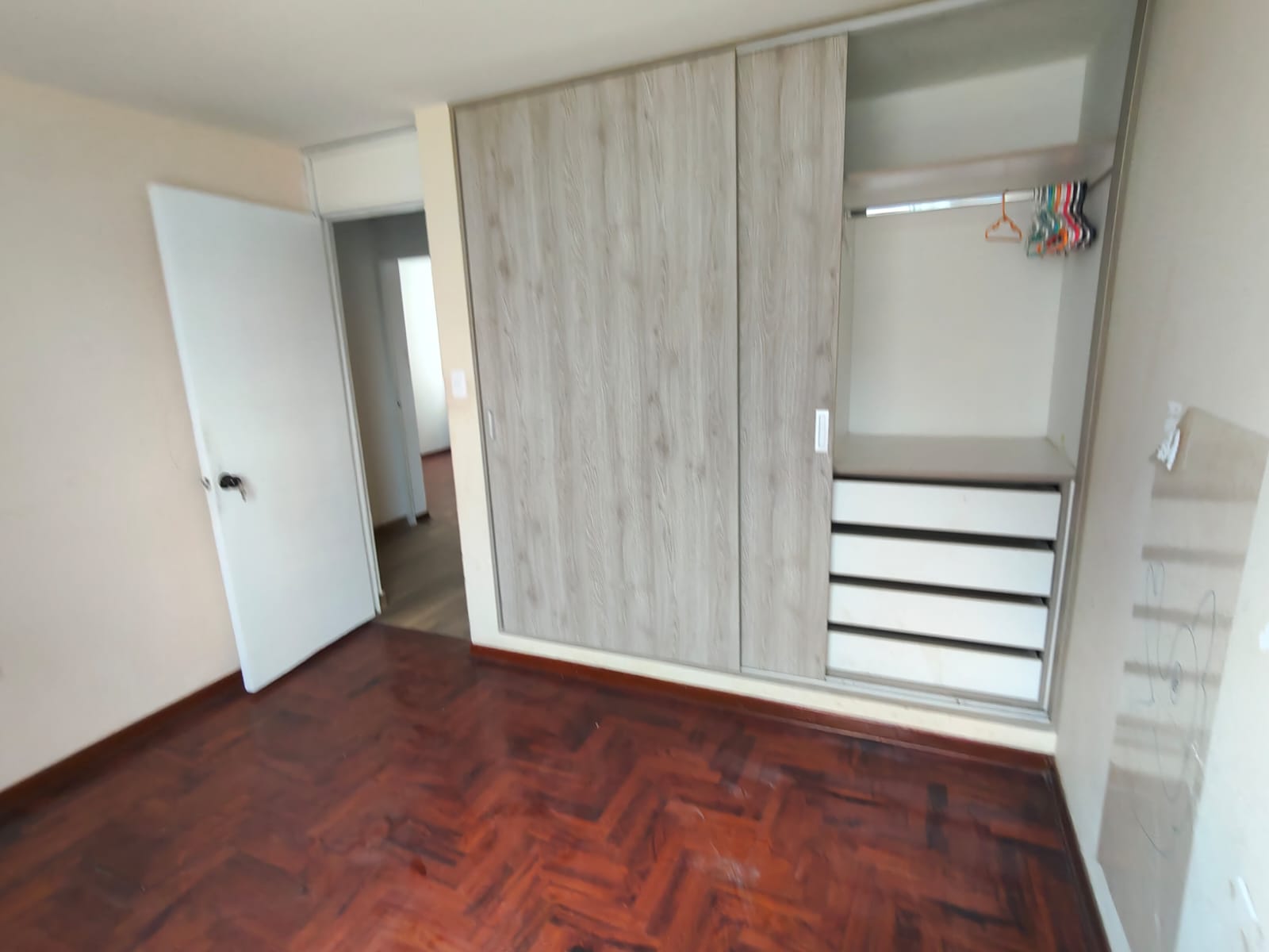 SAN BORJA_ALQUILO DEPARTAMENT 100 M2, CON 3 DORMITORIOS, 2 BAÑOS, 1 ESTACIONAMIENTO