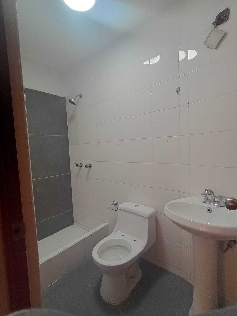 SANTA ANITA, VENDO DEPARTAMENTO 75 M2,3 DORMITORIOS