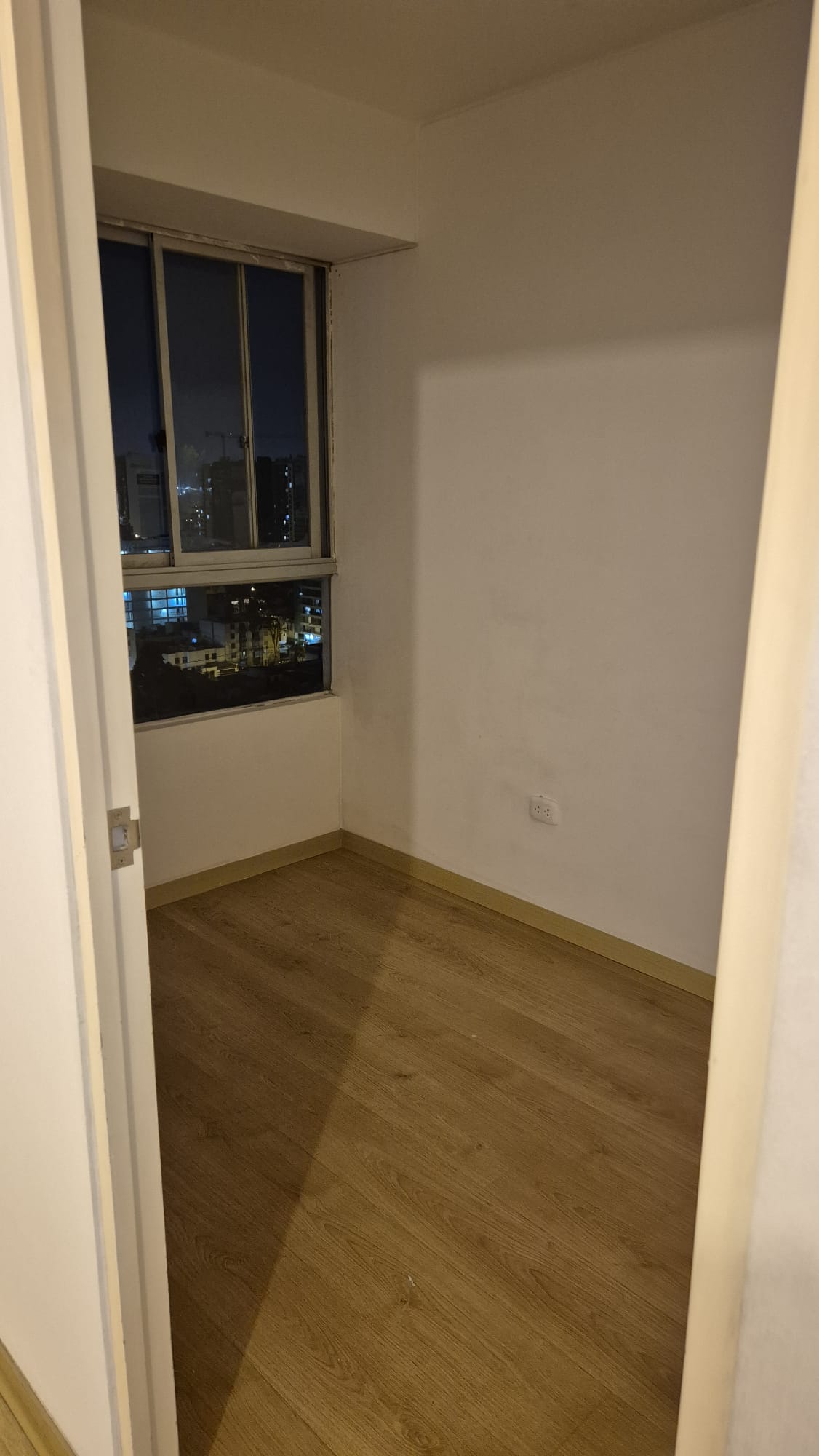 Alquilo_Santa Beatriz_Lincedepartam_58m2_2habitaciones_2baños_Arenales 1241